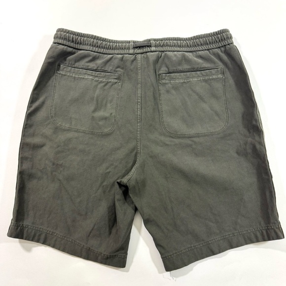 Athleta Farallon Bermuda Shorts Green Size 12 - Picture 2 of 7